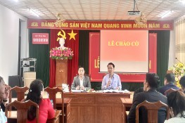 Chào cờ, sinh hoạt chi bộ tháng 01 năm 2025