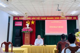 Chào cờ, sinh hoạt chi bộ tháng 11 năm 2025