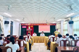 Chào cờ, sinh hoạt chi bộ tháng 7 năm 2026