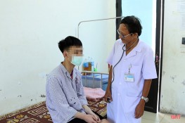 Trẻ vị thành niên loạn thần vì "bẫy" game online, thuốc lá điện tử