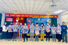 Chào cờ, sinh hoạt Chi bộ tháng 02 năm 2024